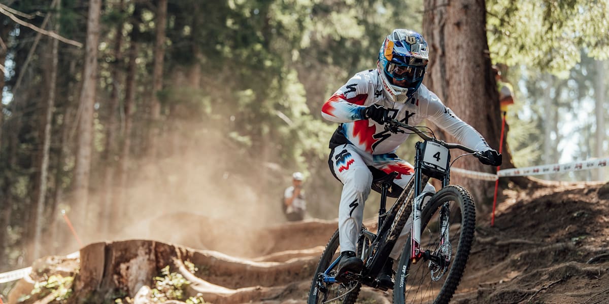 Downhill bike championship on sale