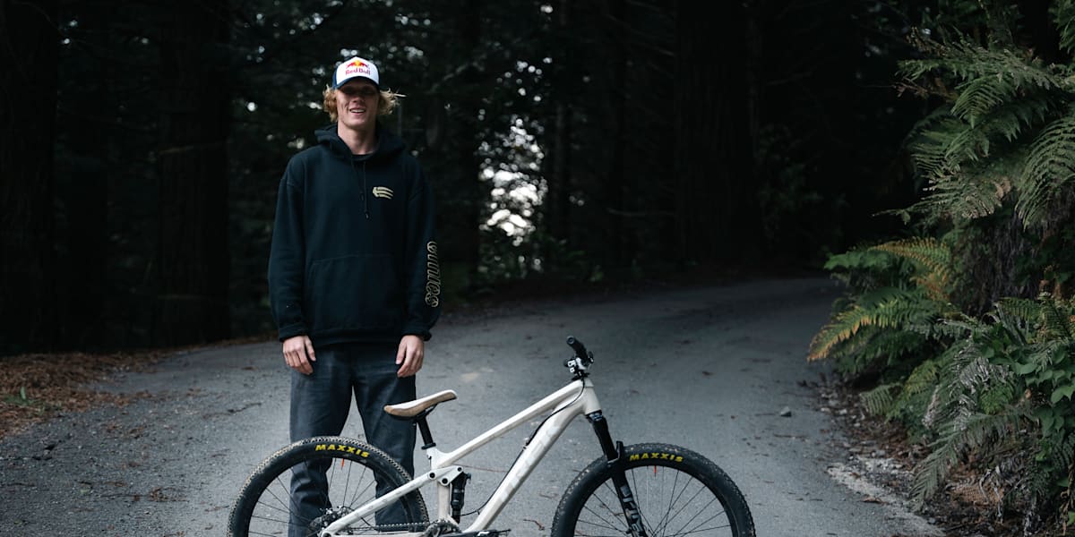 Emil Johansson Bike Check MTB Slopestyle Trek Ticket S