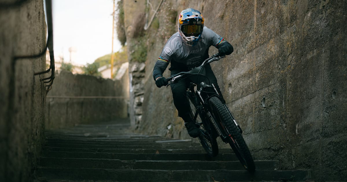 Red Bull Cerro Abajo 2024 Tomáš Slavík explore Gênes en VTT