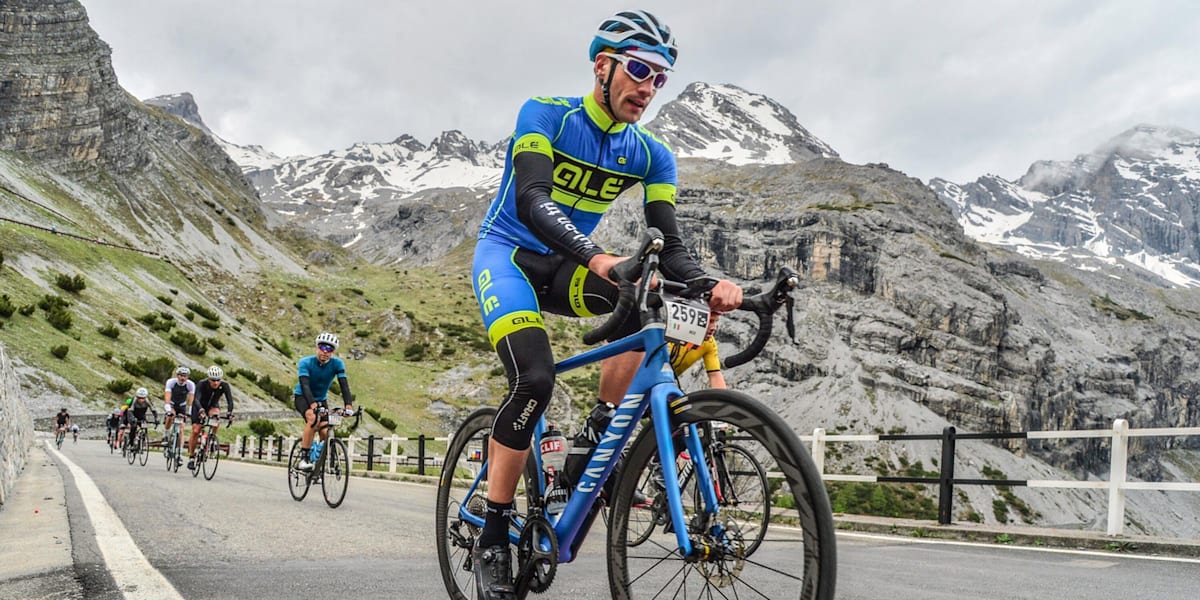 Haute Route Stelvio recit d une course a velo mythique