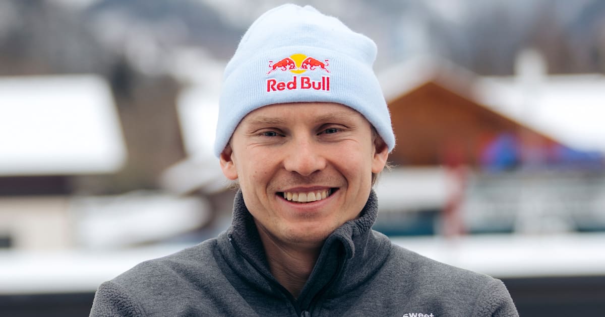 Red bull ski beanie sales