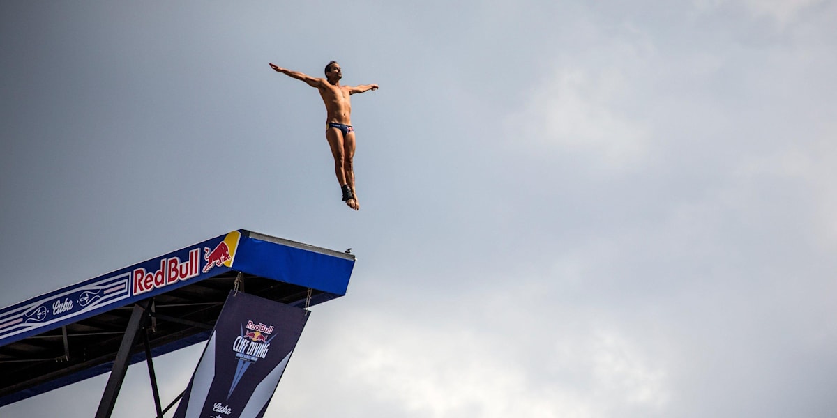 Orlando Duque, Red Bull, Cliff Diving, Cartagena, Cali