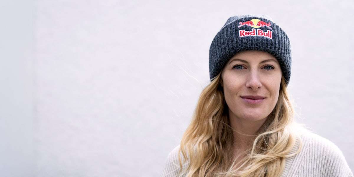 Red bull ski beanie store