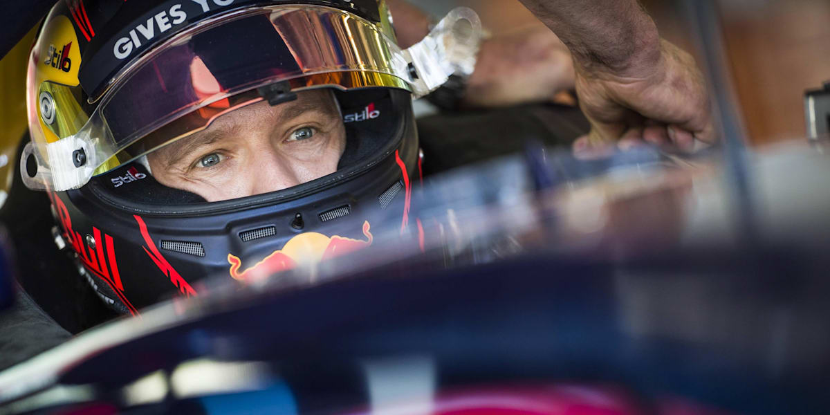 セバスチャン・オジェがF1マシンをドライブ！