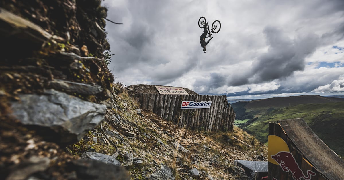 Red Bull Hardline 2022: DH practice - daily show