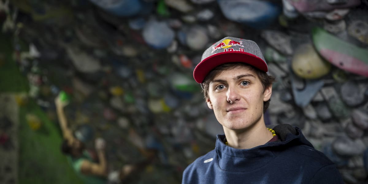 Domen Škofic plezalec slovenija red bull