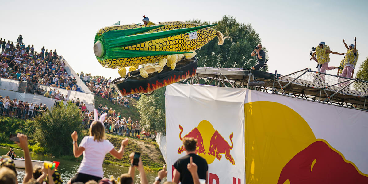 Red Bull Flugtag: 7 most moments