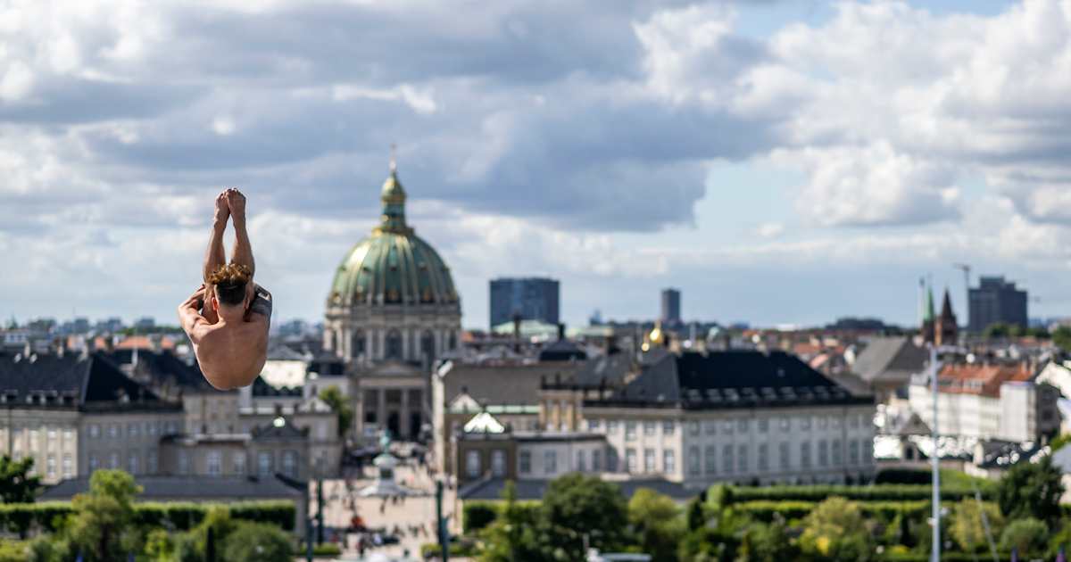 Red Bull Cliff Diving World Series - FAQs