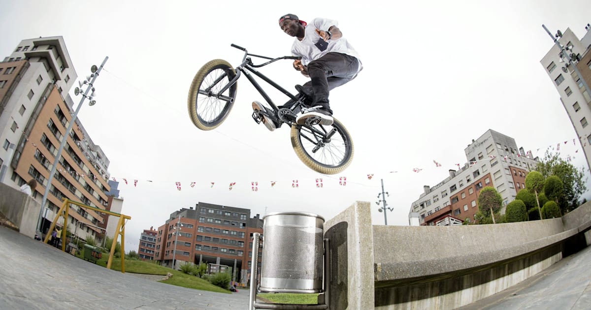 Courage Adams en BMX à Madrid dans Lined Up ! Vidéo BMX