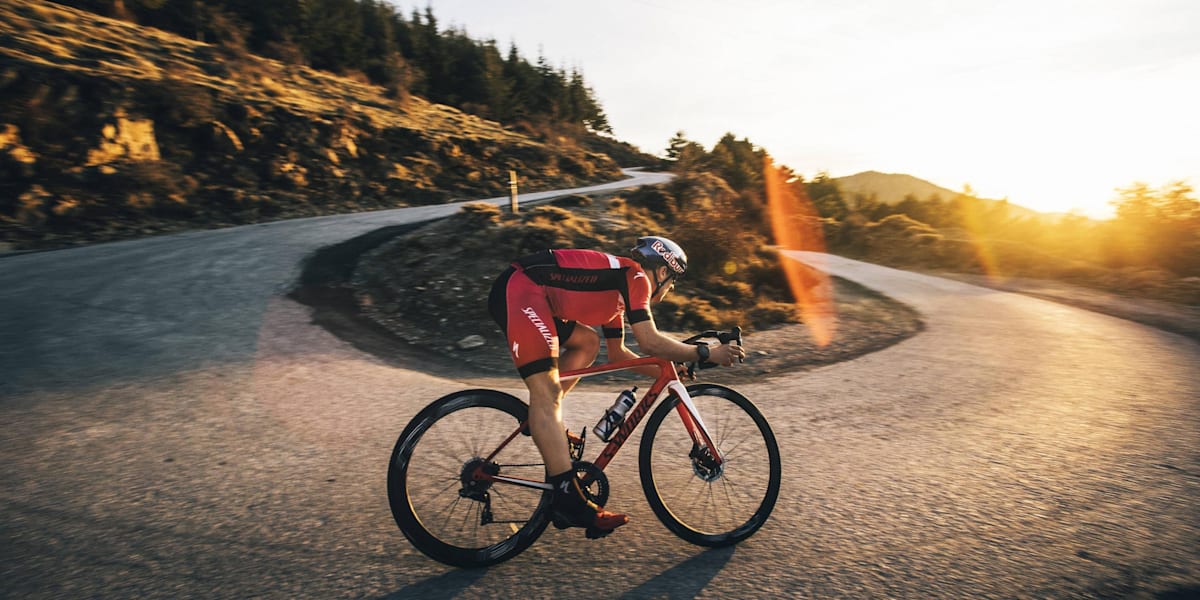 Negen tips om sneller bergop te fietsen.