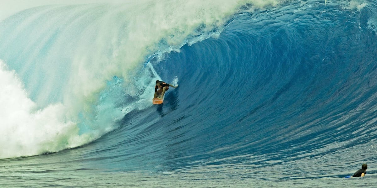 Cloudbreak Surf: Die beste Welle der Welt?