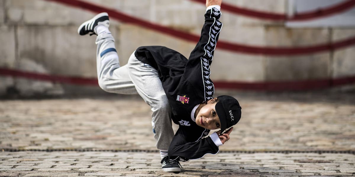 日本未発売 Kikillo / BUN Rave Red Bull BC One E-Battle 2021: B-Girl Ayumi