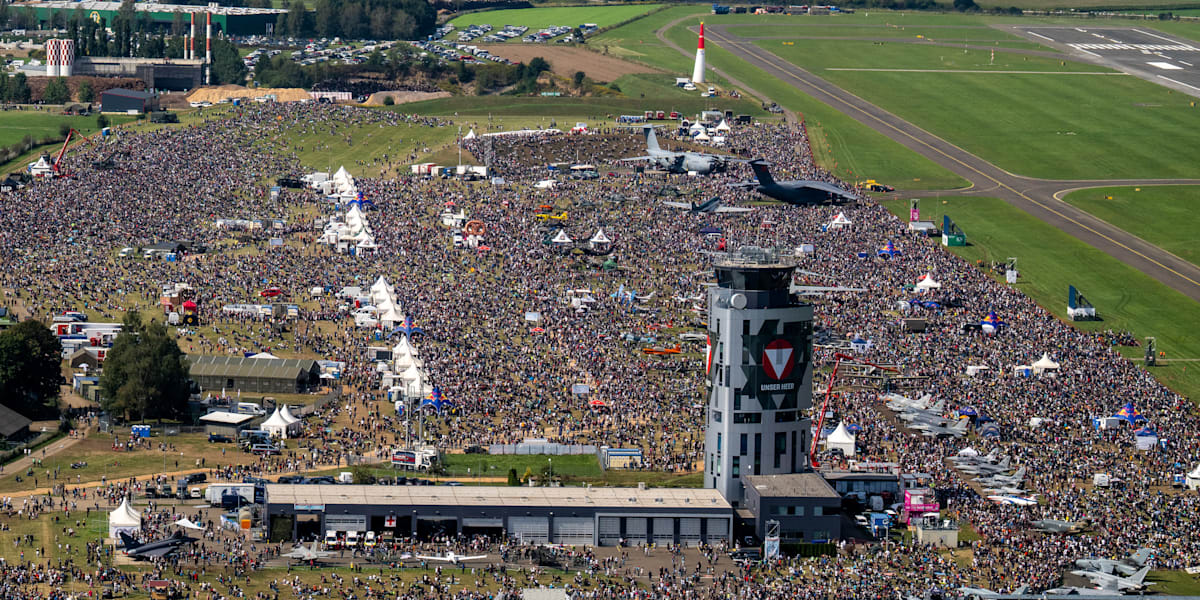  Red Bull AIRPOWER24 ️ » Die Highlights Illustration 