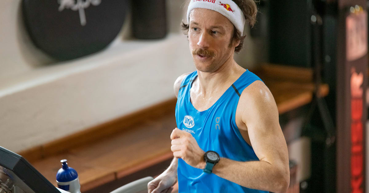 florian-neuschwander-indoor-