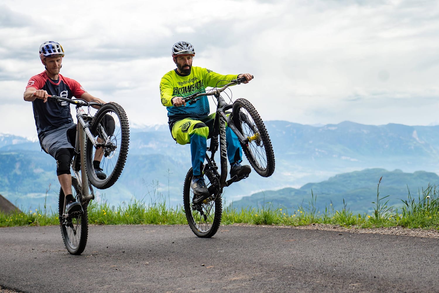 wheelie mountain bike