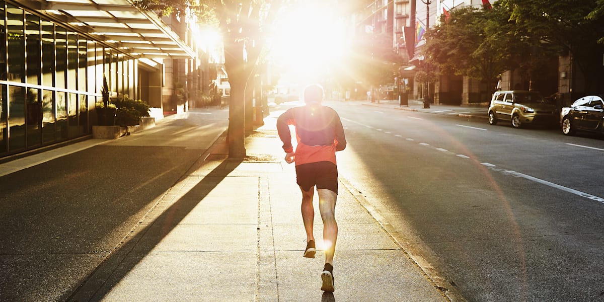 Corriendo al trabajo beneficios para salud y cartera