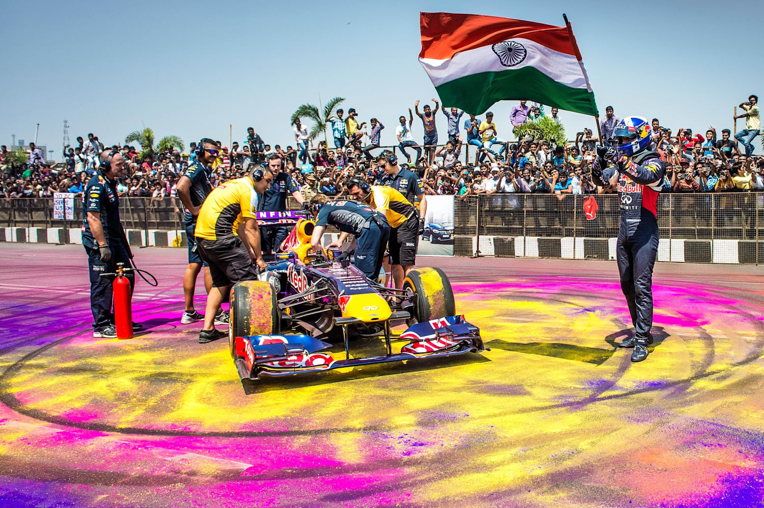 Infiniti Red Bull Racing stuns Hyderabadis