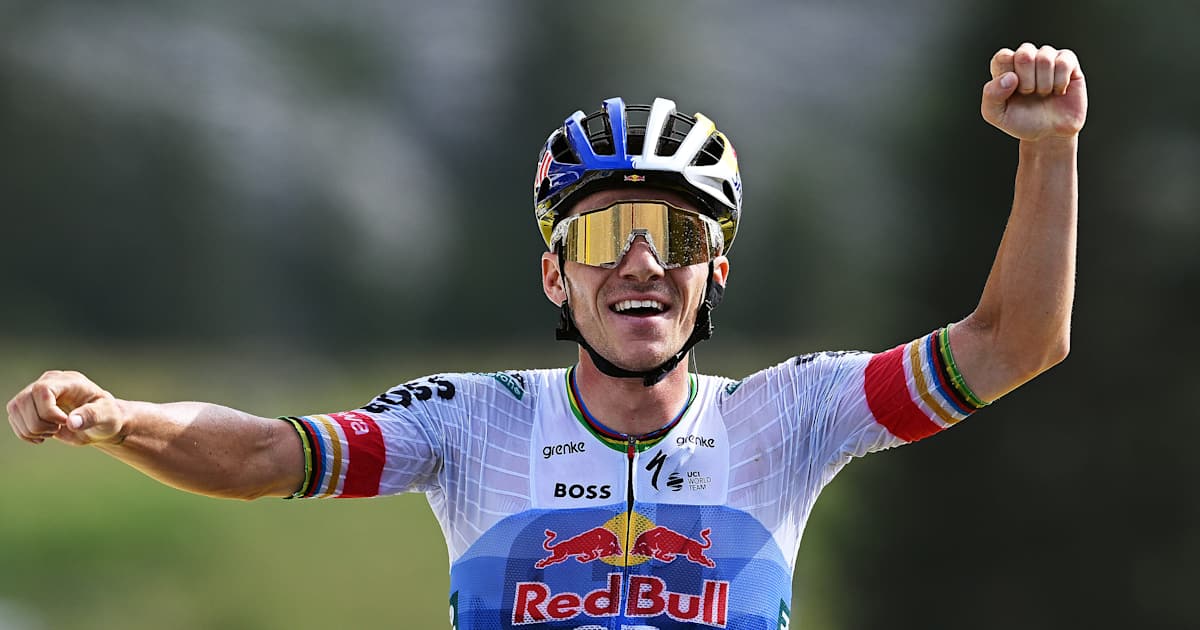 What makes Remco Evenepoel so dominant against the clock
