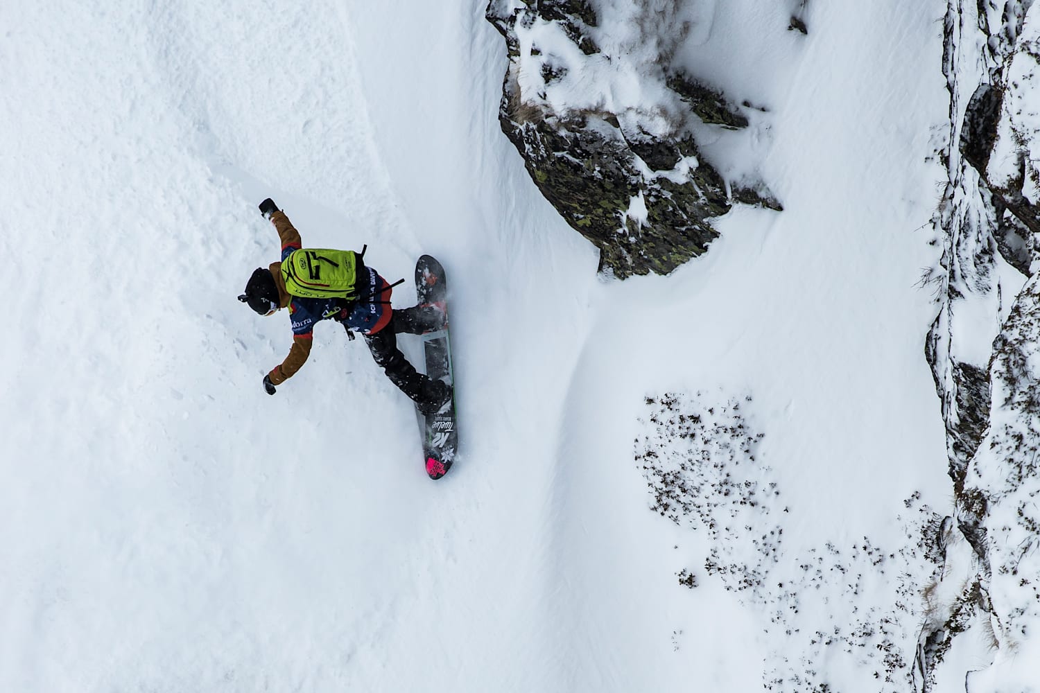 Freeride World Tour 2021: Day 2 podium snowboard runs