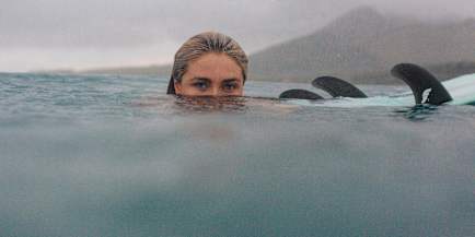 Ivy Being Ivy S1 E1: Crocodile territory – surf video