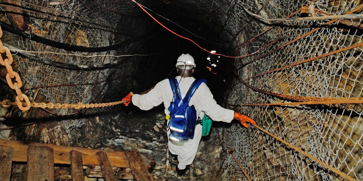 地球最深部 ベスト8