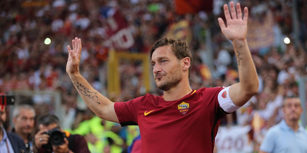 サッカー史に残るクレイジーゴールセレブレーション リスト ベスト トッティ オモシロ