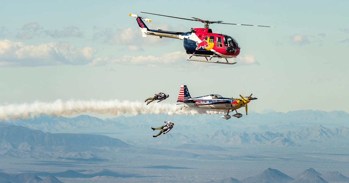 Red Bull Air Force: Freefall mit den Luft-Akrobaten!