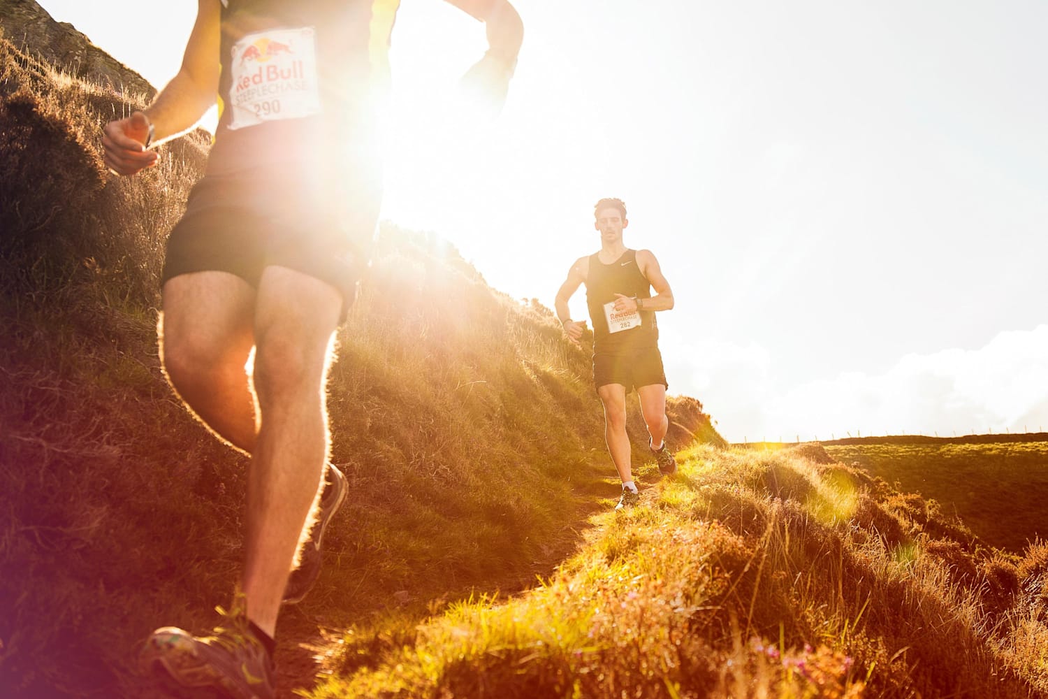 Trail running: 10 tips to run downhill faster