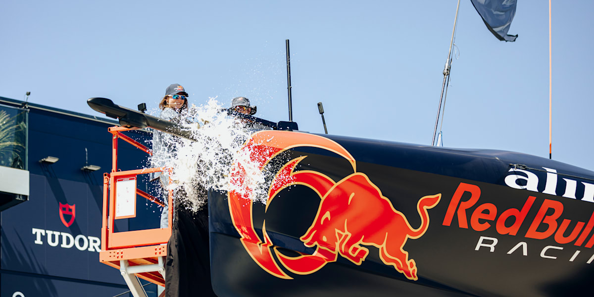 Voici le nouveau bateau d'Alinghi Red Bull Racing