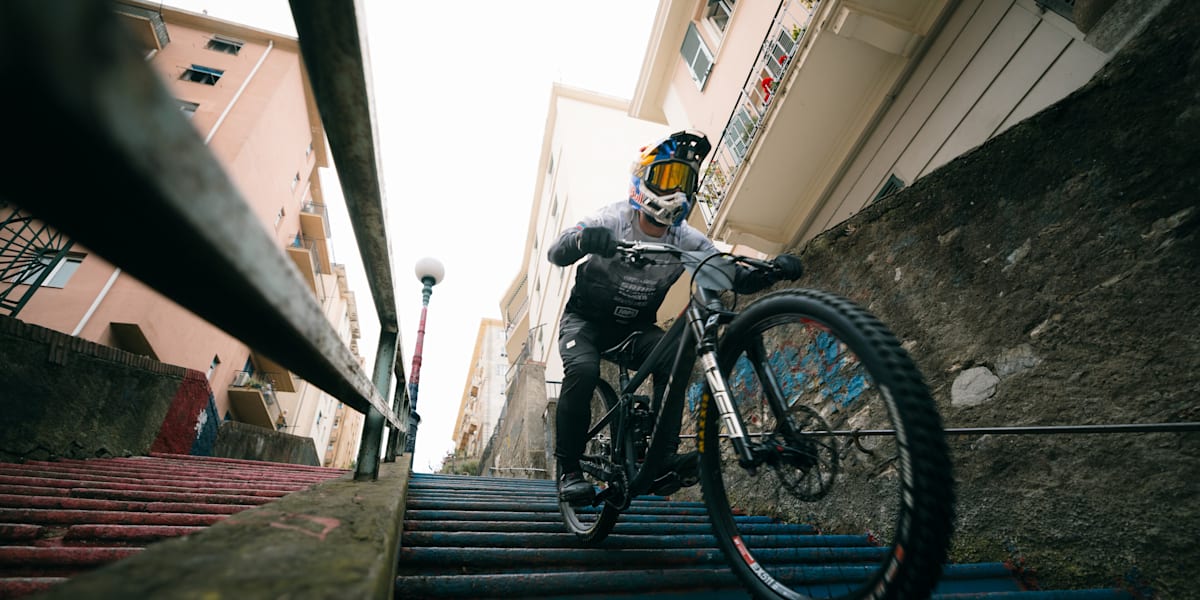 Red Bull Cerro Abajo An intense race down Genoa's streets