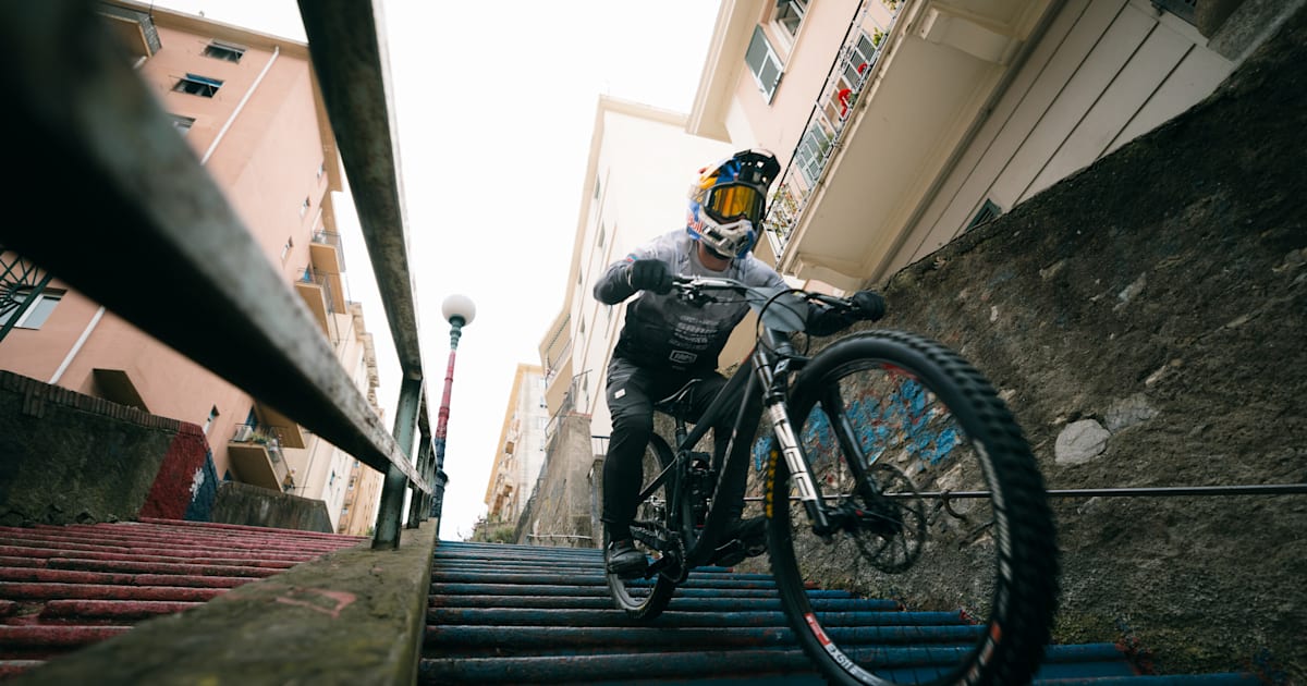 Red Bull Cerro Abajo An intense race down Genoa's streets