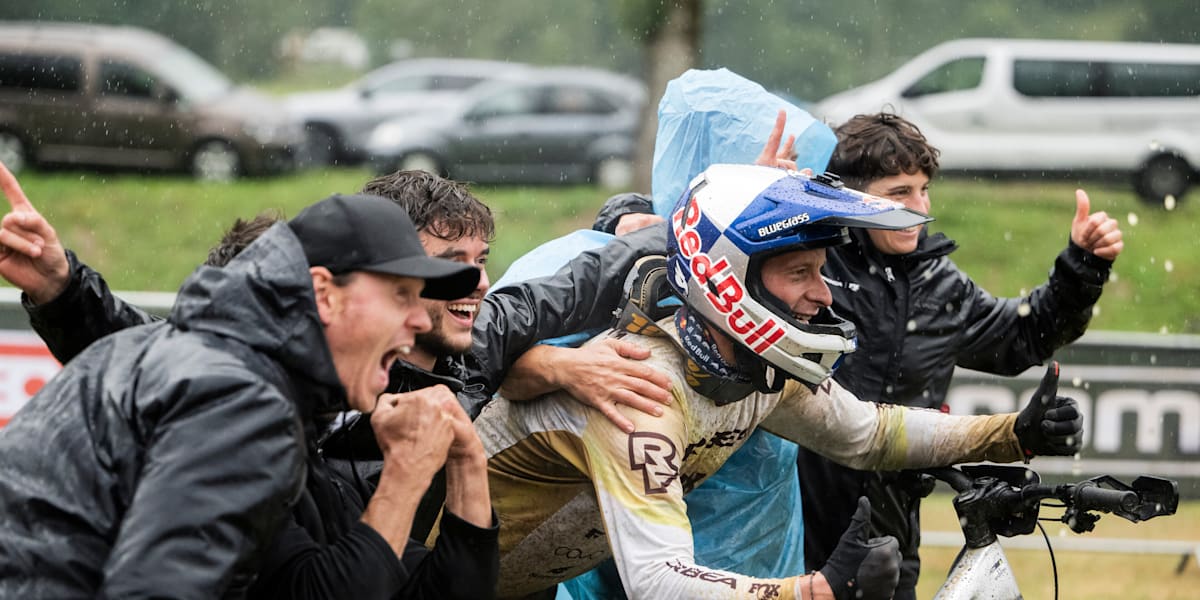 Enduro Greek Series: Ανασκόπηση Rockatreellity Race