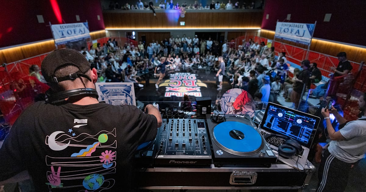 Les DJs dans le breaking: Une excusion musicale