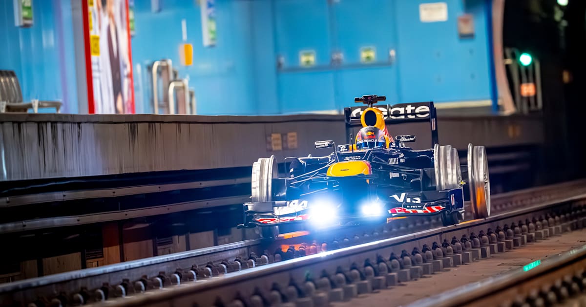 Official image for Red Bull Racing collaborates with Andtonic on Madrid Metro F1-car activation