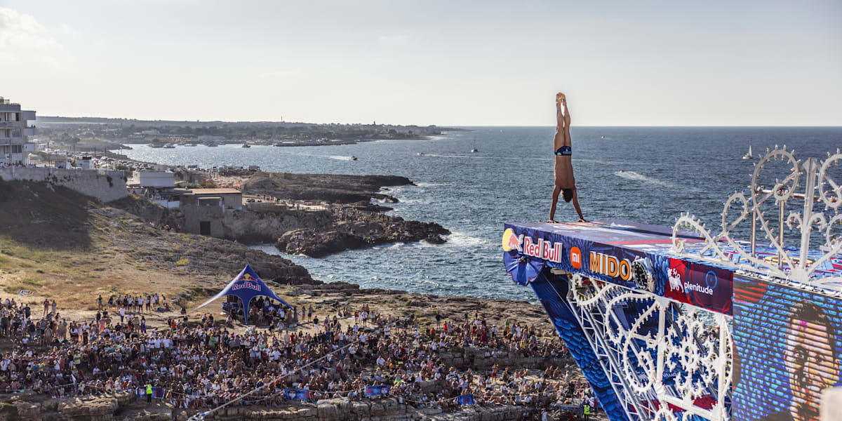 mido red bull cliff diving