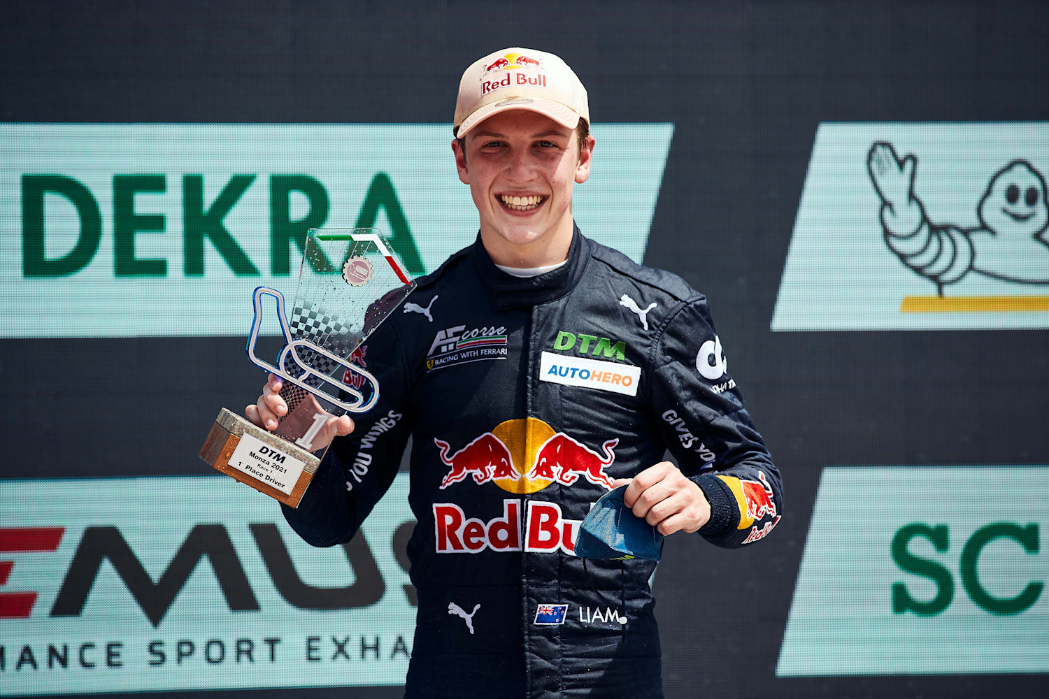 Dtm Rookie Liam Lawson Wins In Ferrari 488 Gt3 At Monza