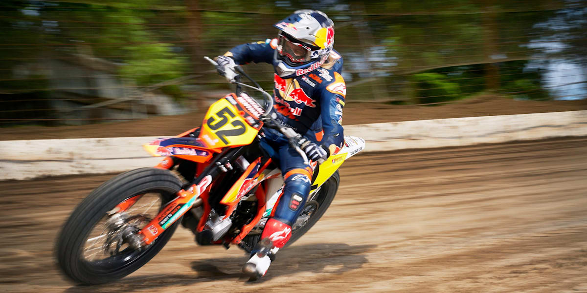 female flat track racer