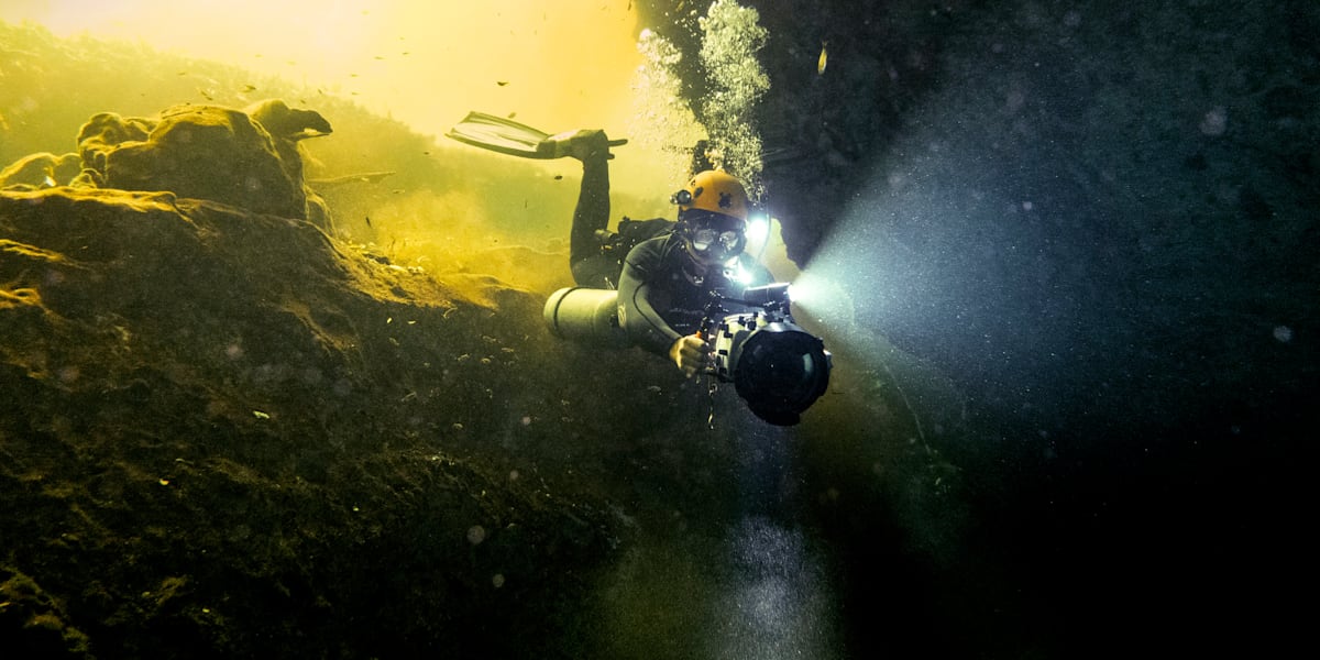 Mexico cave diving Klauss Thymann finds skeleton