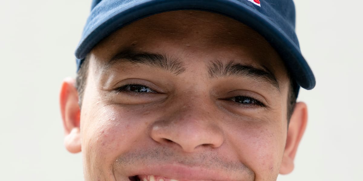 Do Ceará pra Califa: a rotina do skatista Lucas Rabelo