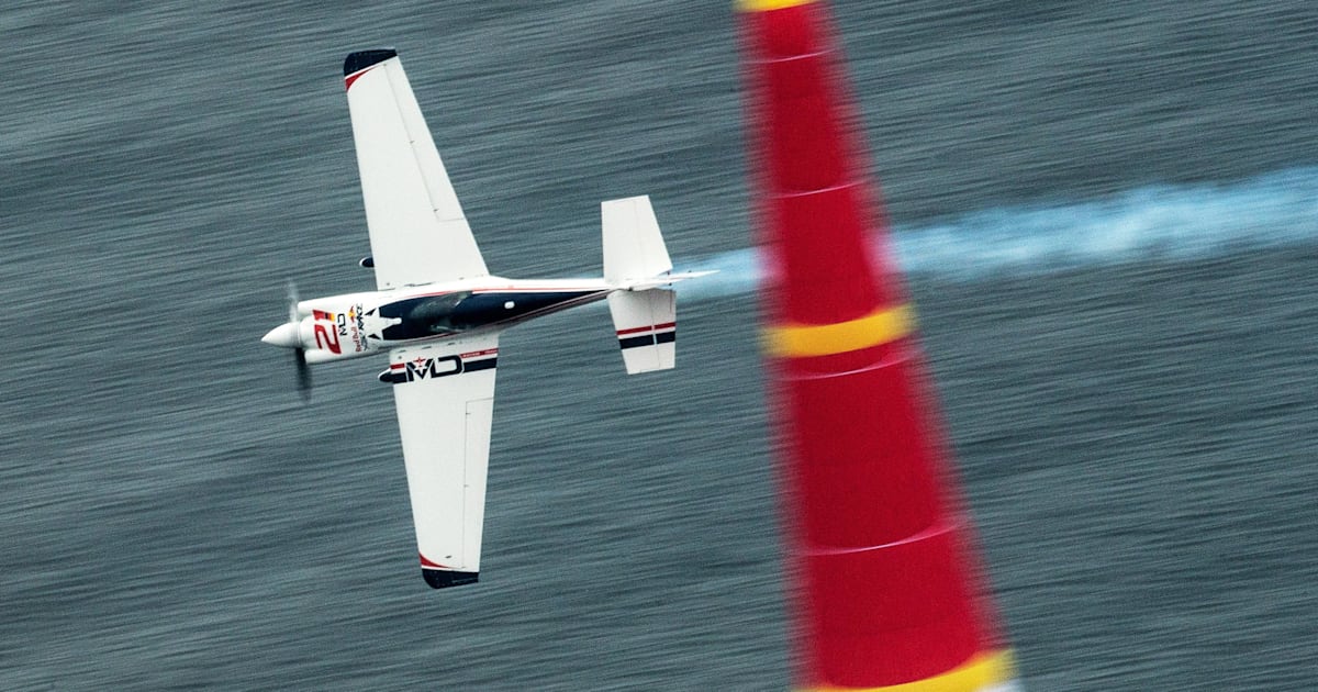 Red Bull Air Race Chiba 2015 qualifying report