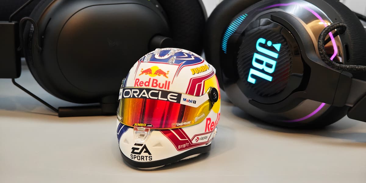 Red Bull F1 SENNHEISER チームヘッドフォン　限定品 Red Bull F1 SENNHEISER チームヘッドフォン 限定品 Red Bull F1