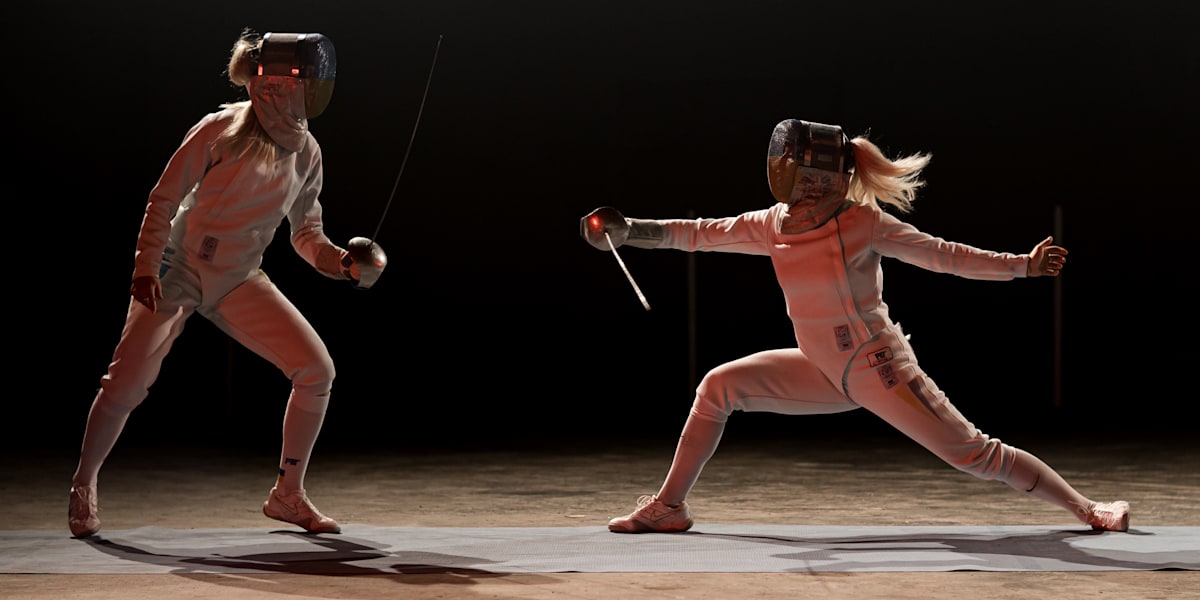 Fencing top