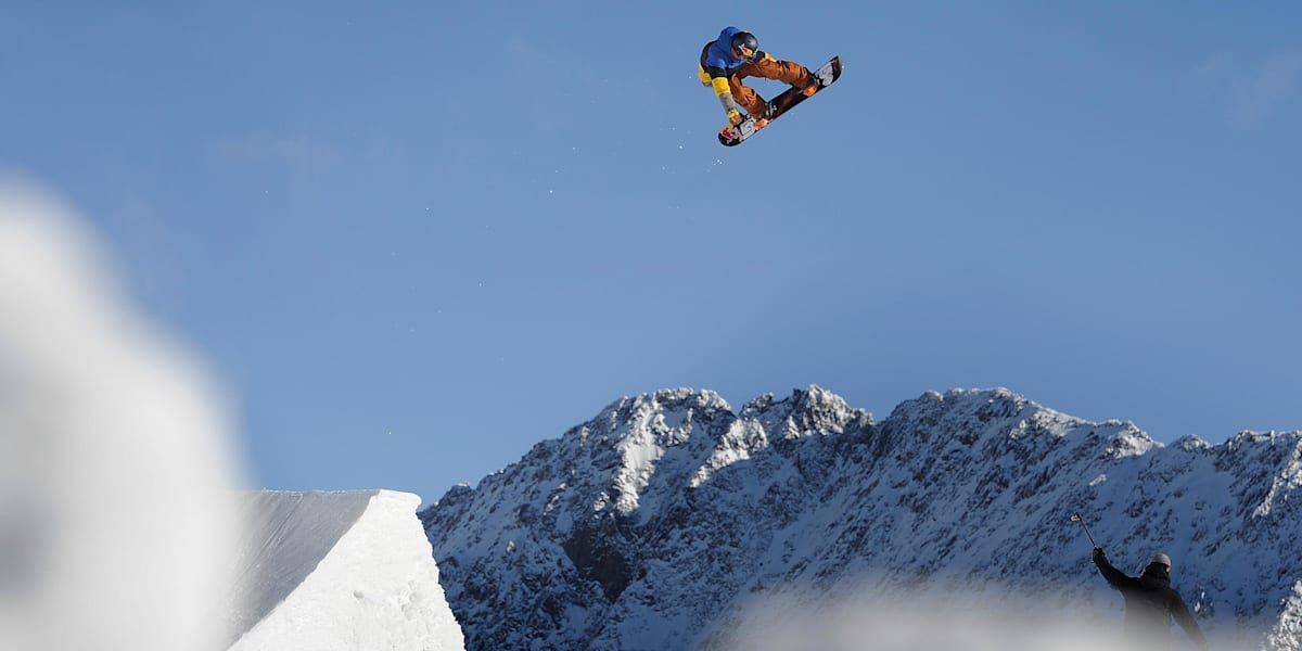 How To Turn Pro Insights From Burton Snowboards