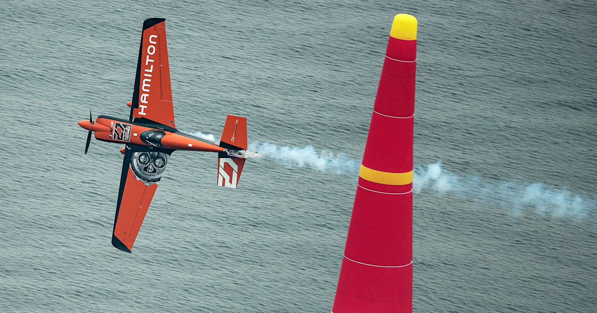 【Redbull Air Race Chiba 2015】AVIREX MA-1 Avirex Redbull Jacket Air Race World Championship Red Bull
