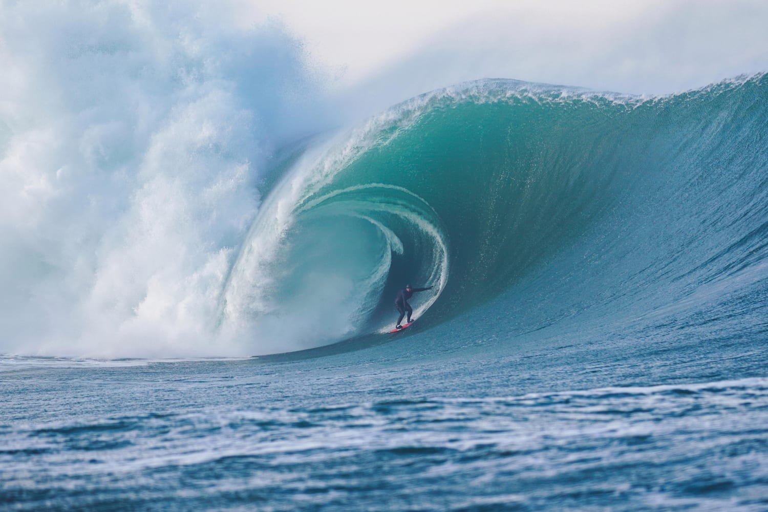 Session de surf big wave à Mullaghmore, Irlande ! Vidéo