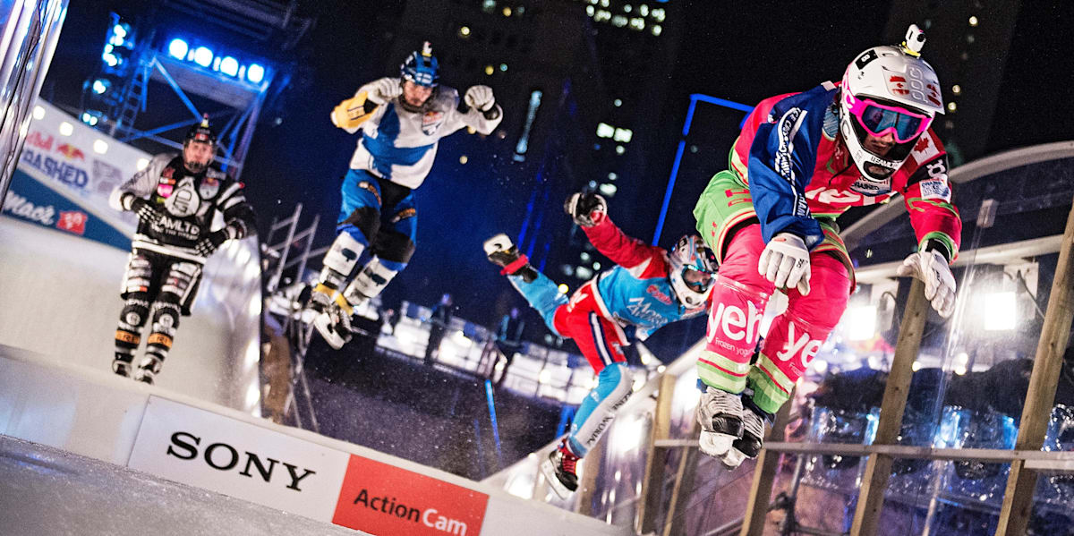 Лучшие падения участников Red Bull Crashed Ice (видео)