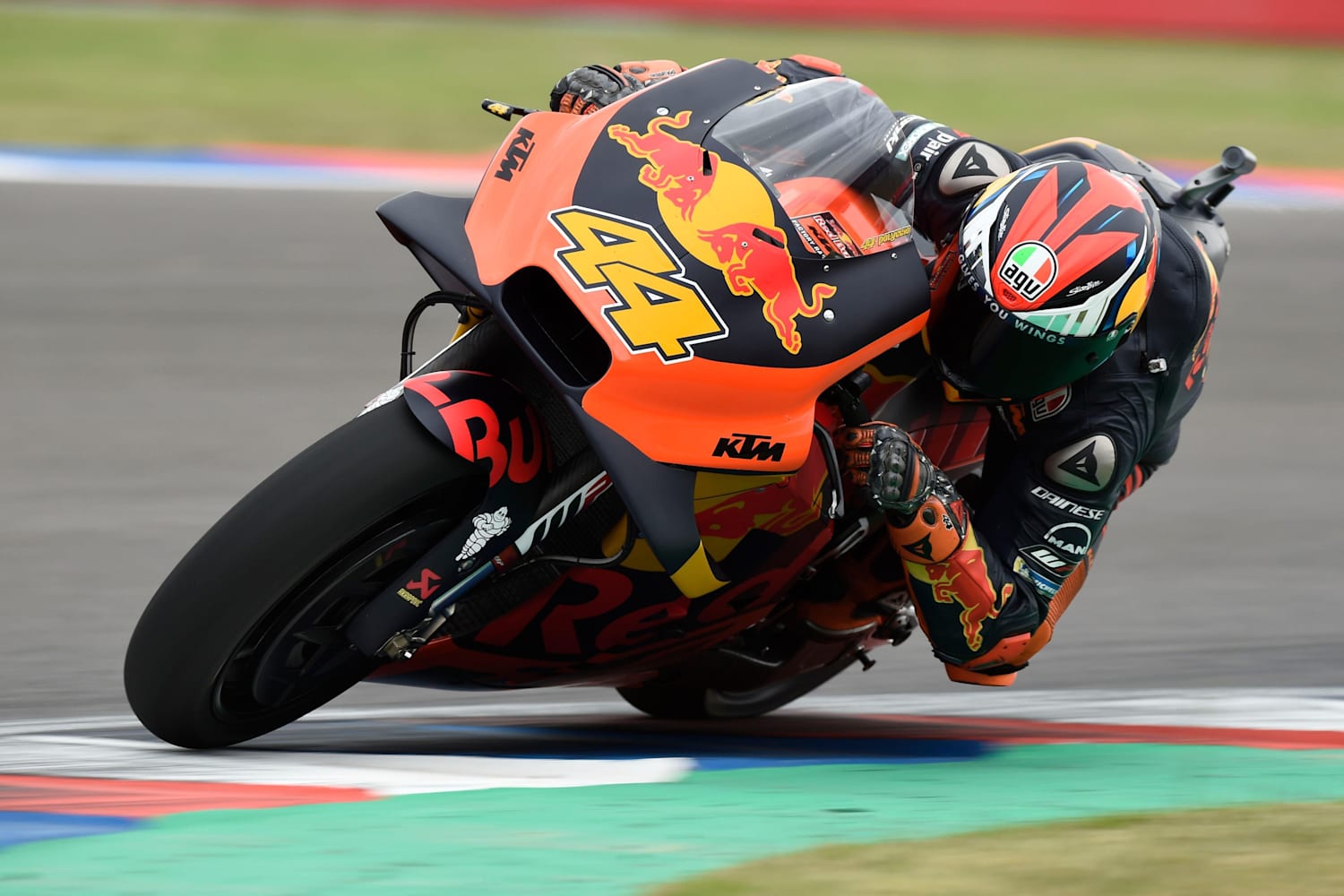 KTM Fan Packages 2019 Das ultimative MotoGP™Erlebnis in orange.