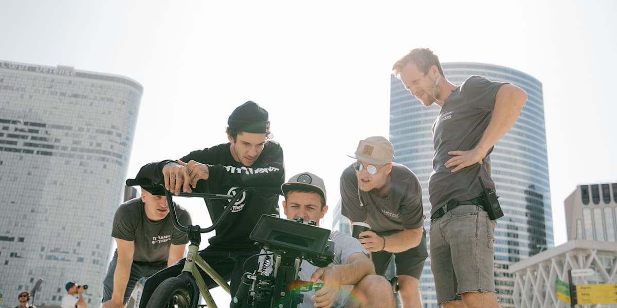 The Old World extra Matthias Dandois in Paris BMX