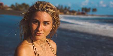 Ivy Being Ivy S1 E1: swimwear photoshoot – video