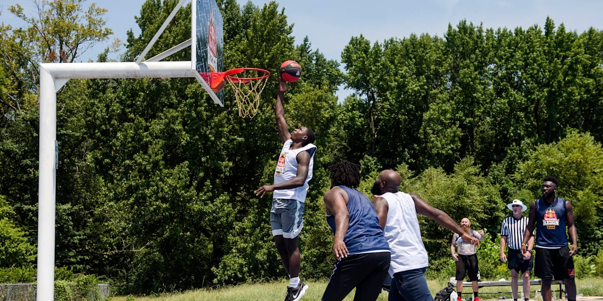 Top outdoor basketball courts in Memphis